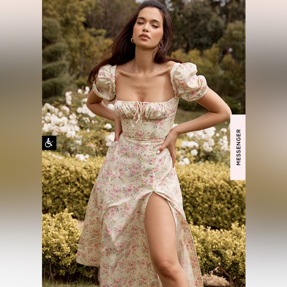 House Of CB
LEMON FLORAL PUFF SLEEVE MIDI SUDRESS